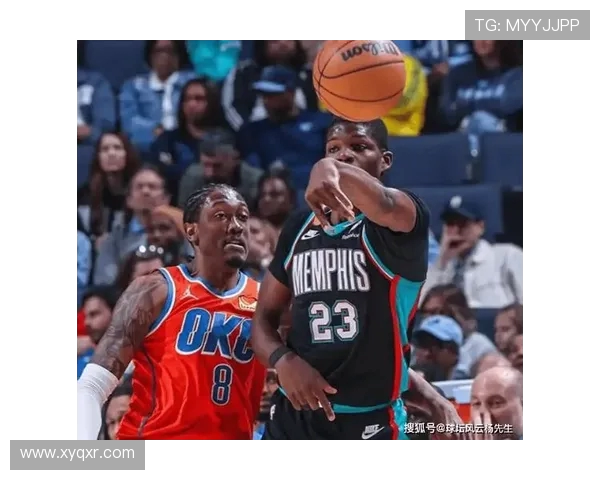 勇士惜败雷霆快船逆转灰熊双方胜场差距缩小至一场